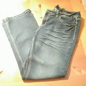 Ladies blue jeans